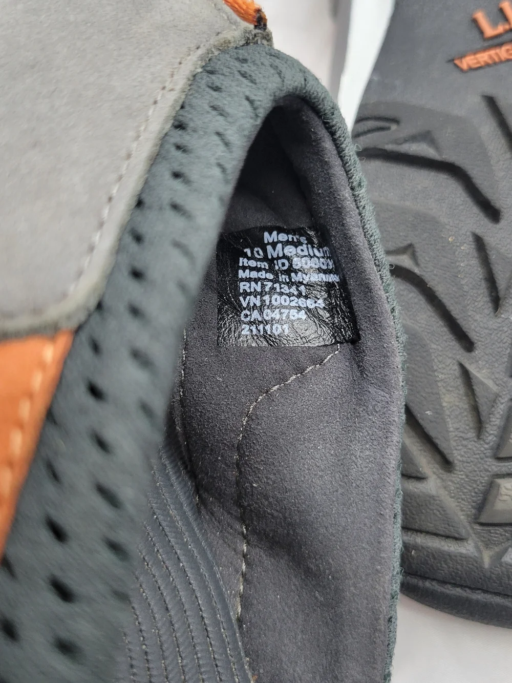L.L. Bean Men's Gray & Orange Flip Flops